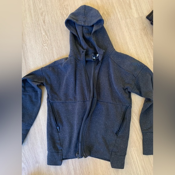 Adidas activewear sweatshirt. XS - Picture 1 of 4